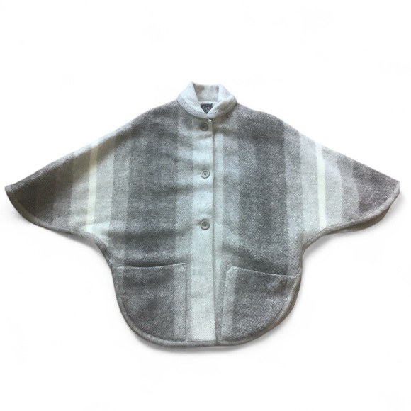 Vintage Rusk & Finch 100% Wool Poncho/Jacket Cream Brown Small/Medium Normcore - Picture 3 of 6